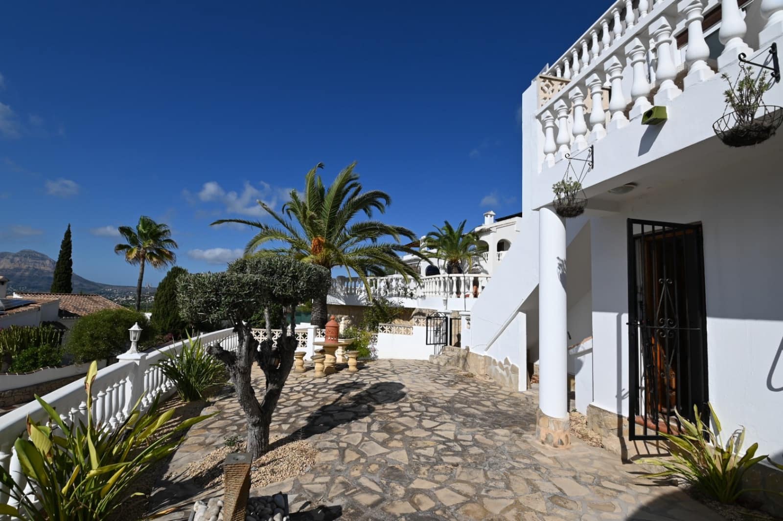 2 soveværelse Bungalow til salg i Benitachell / Benitatxell med swimmingpool garage - € 295.000 (Ref: 9235182)