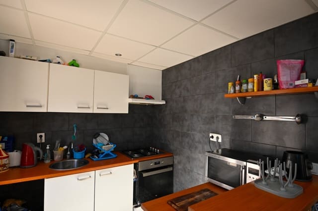 3 makuuhuone Huvila myytävänä paikassa Benissa mukana 
autotalli - 295 000 € (Ref: 9254346)