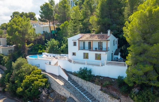 3 soveværelse Villa til salg i Pedreguer med swimmingpool - € 570.000 (Ref: 9254349)