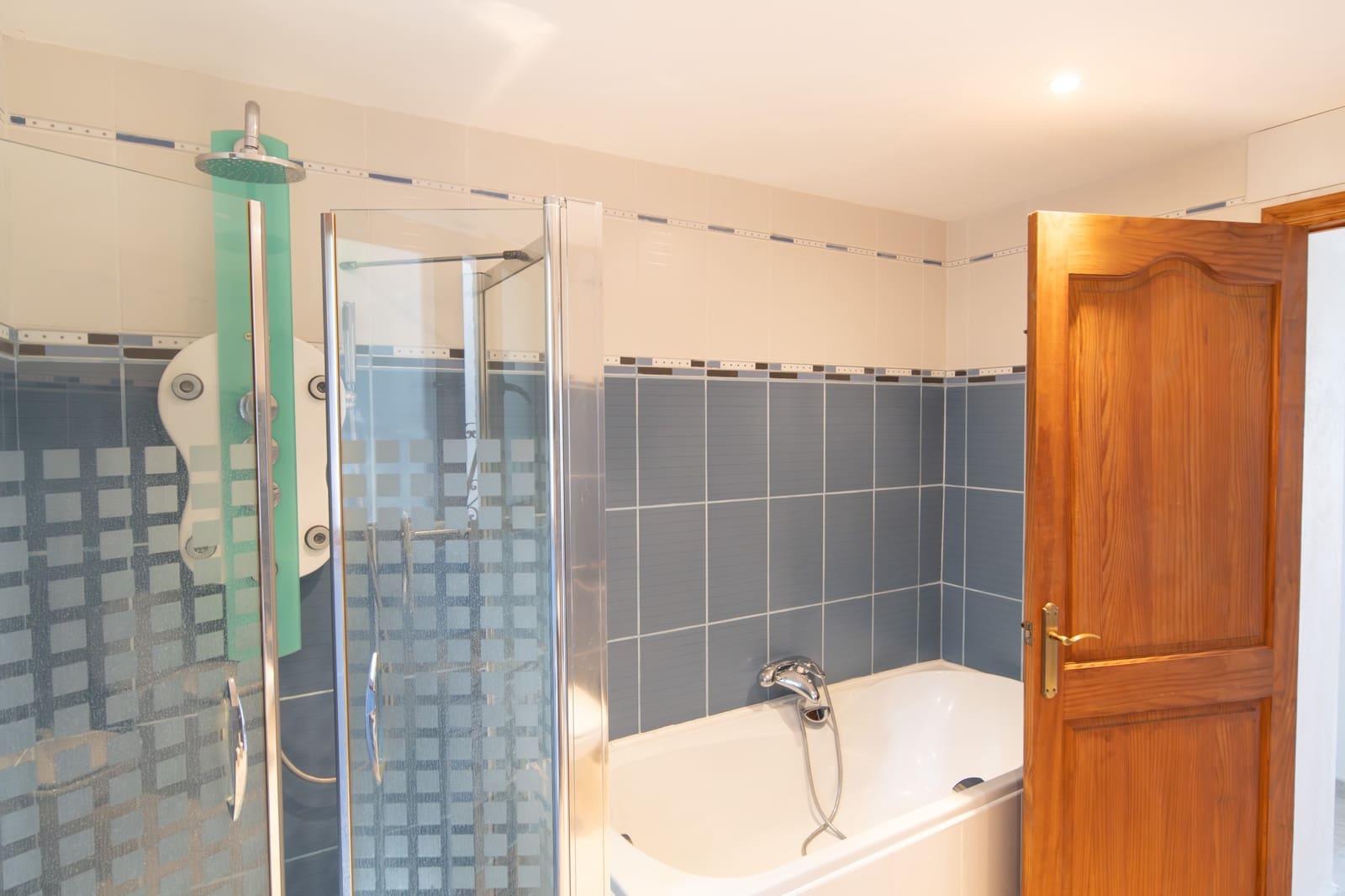 3 slaapkamer Villa te koop in Pedreguer met zwembad - € 570.000 (Ref: 9254349)