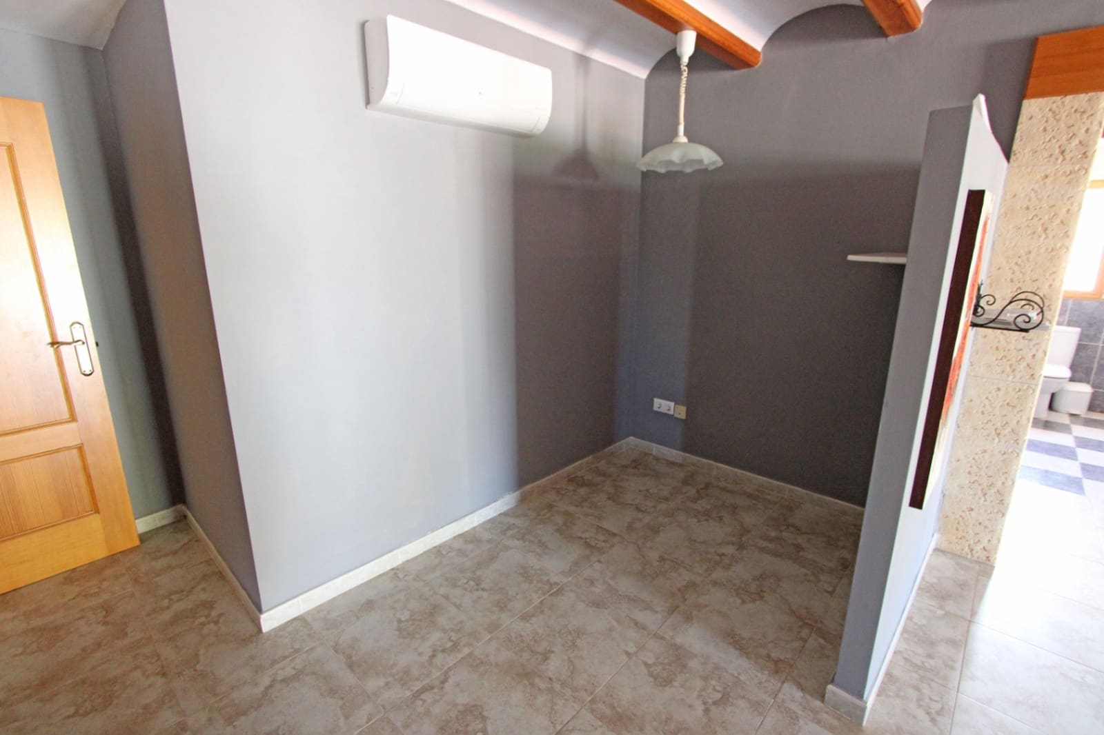 6 camera da letto Villa in vendita in Orba con piscina garage - 690.000 € (Rif: 9254356)