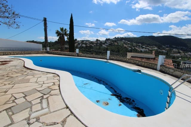 6 camera da letto Villa in vendita in Orba con piscina garage - 690.000 € (Rif: 9254356)