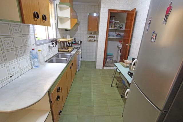 5 slaapkamer Huis te koop in Sagra met garage - € 180.000 (Ref: 9254359)