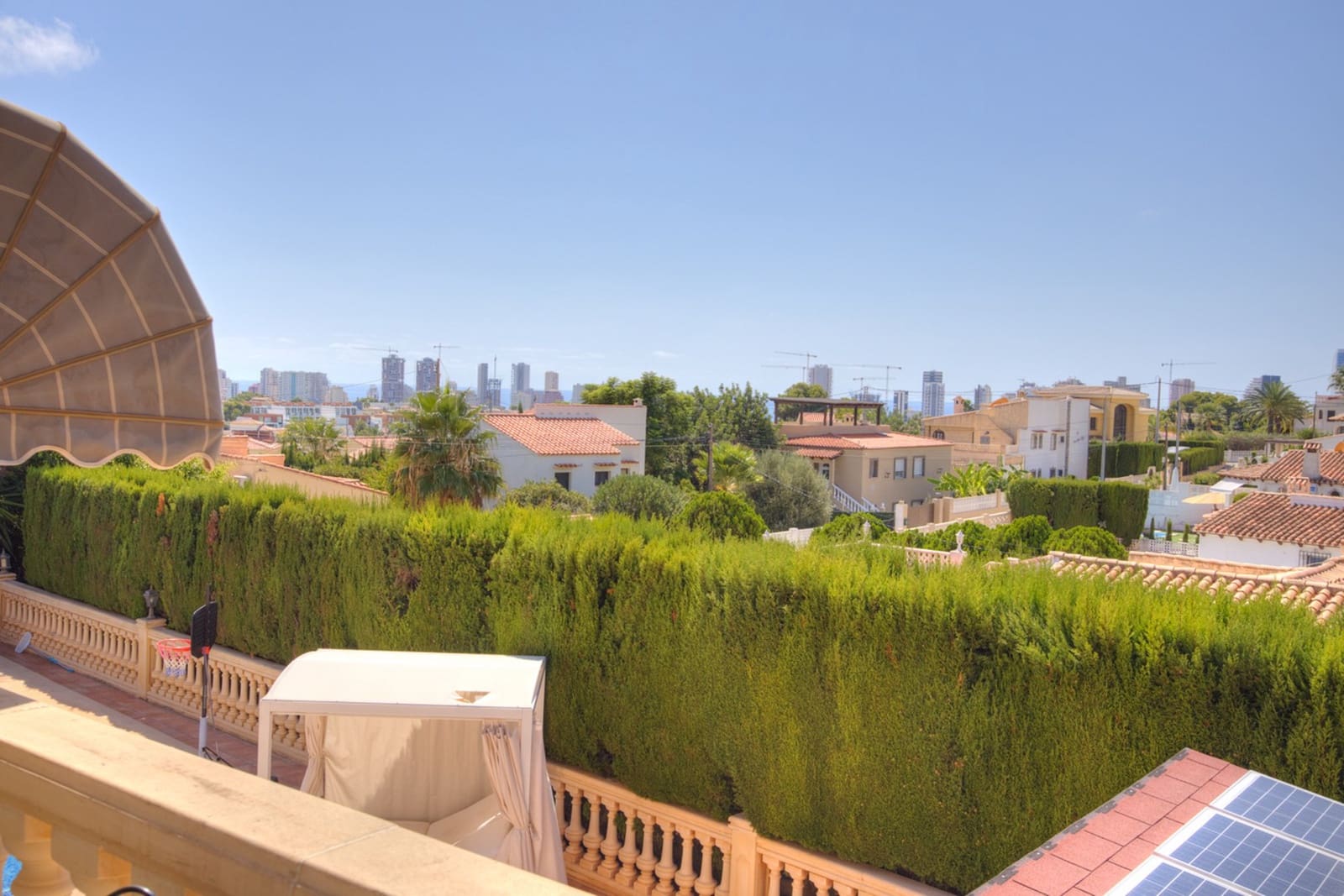 5 soverom Villa til salgs i Calpe / Calp med svømmebasseng - € 745 000 (Ref: 9256463)