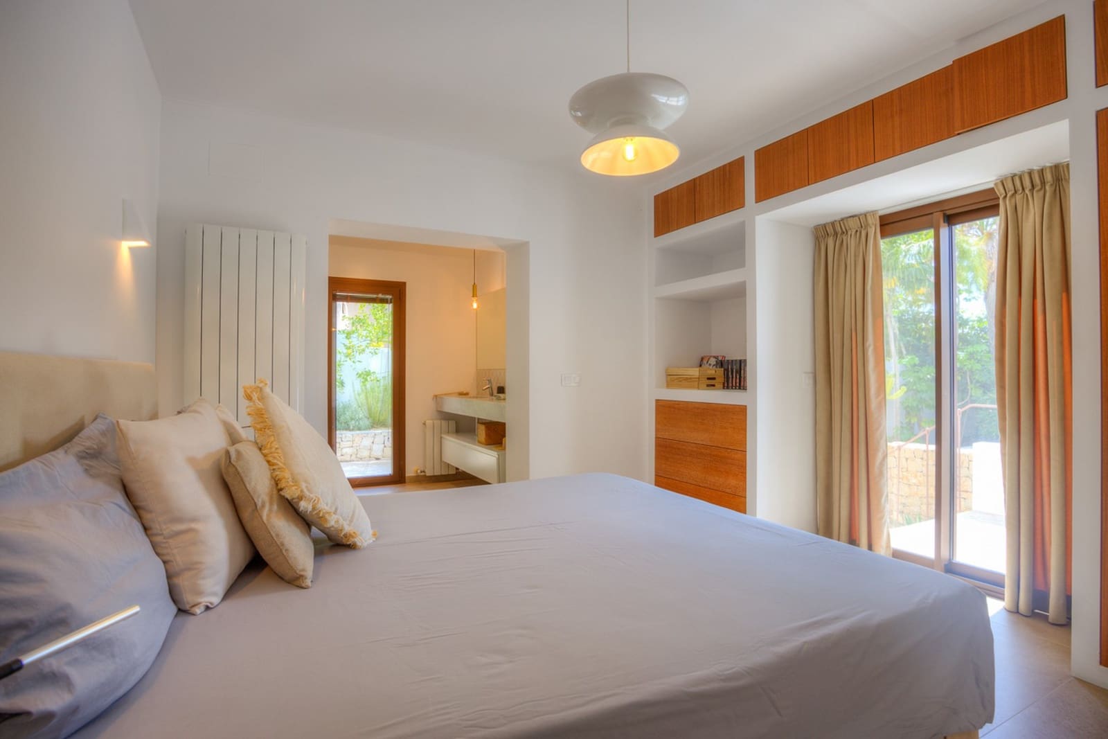 4 slaapkamer Villa te koop in Moraira met zwembad - € 1.750.000 (Ref: 9256464)