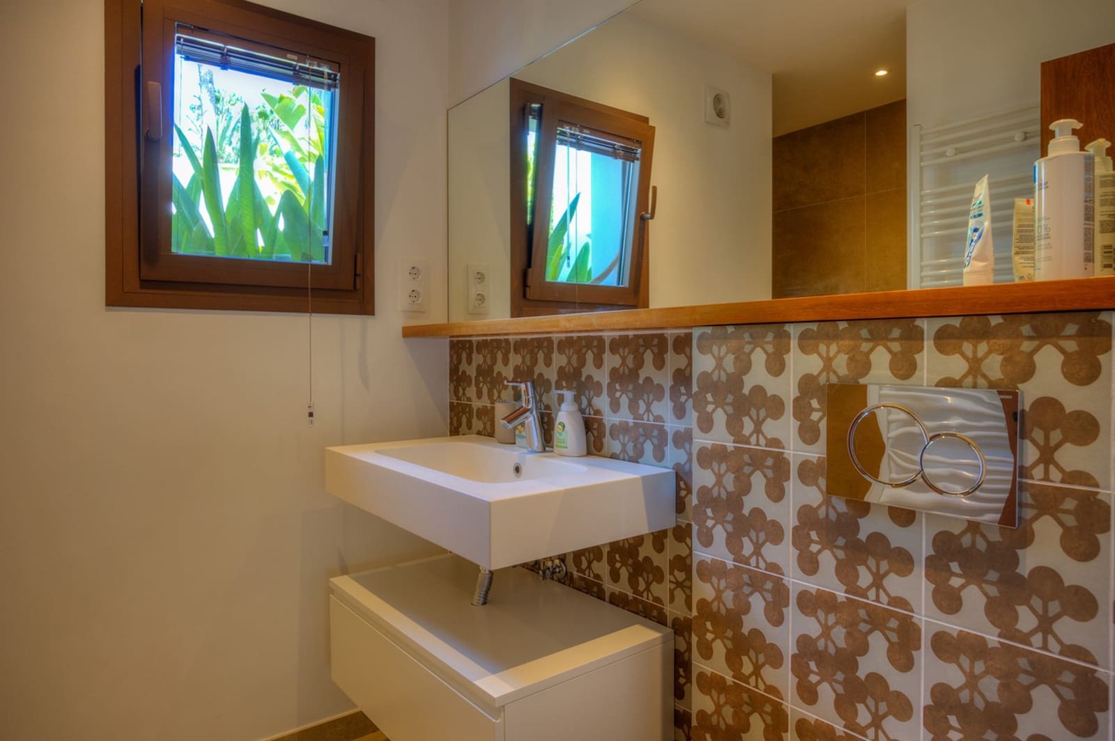 4 slaapkamer Villa te koop in Moraira met zwembad - € 1.750.000 (Ref: 9256464)