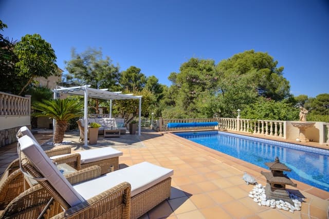 4 slaapkamer Villa te koop in Moraira, Teulada-Moraira - € 795.000 (Ref: 9256465)
