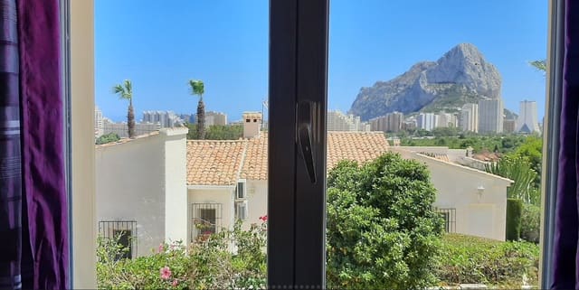 4 chambre Villa/Maison à vendre à Calpe / Calp avec piscine - 600 000 € (Ref: 9256466)