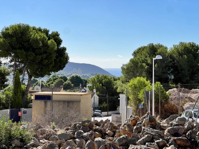 Building Plot for sale in Moraira, Teulada-Moraira - € 325,000 (Ref: 9256490)
