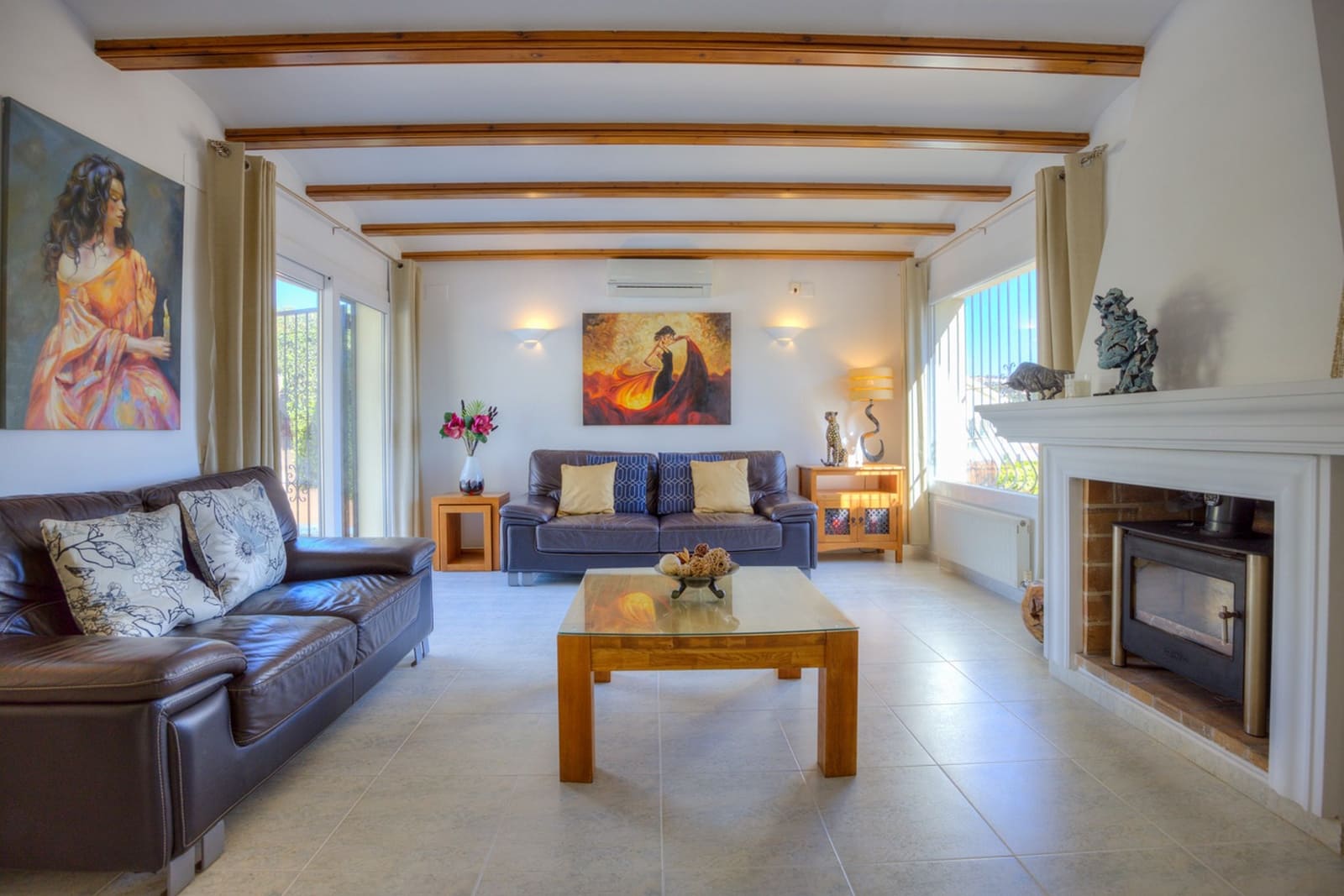 3 slaapkamer Villa te koop in Moraira met zwembad - € 1.100.000 (Ref: 9256498)