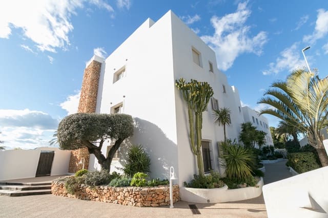 2 soverom Leilighet til salgs i Moraira, Teulada-Moraira med svømmebasseng - € 565 000 (Ref: 9256499)