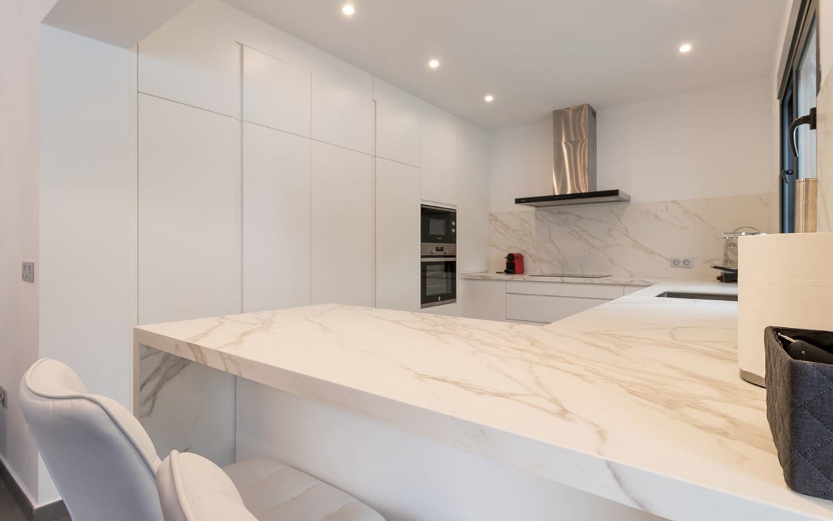 Chalet de 3 habitaciones en Moraira en venta con piscina - 995.000 € (Ref: 9256518)