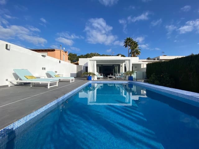Chalet de 3 habitaciones en Moraira, Teulada-Moraira en venta con piscina - 995.000 € (Ref: 9256518)