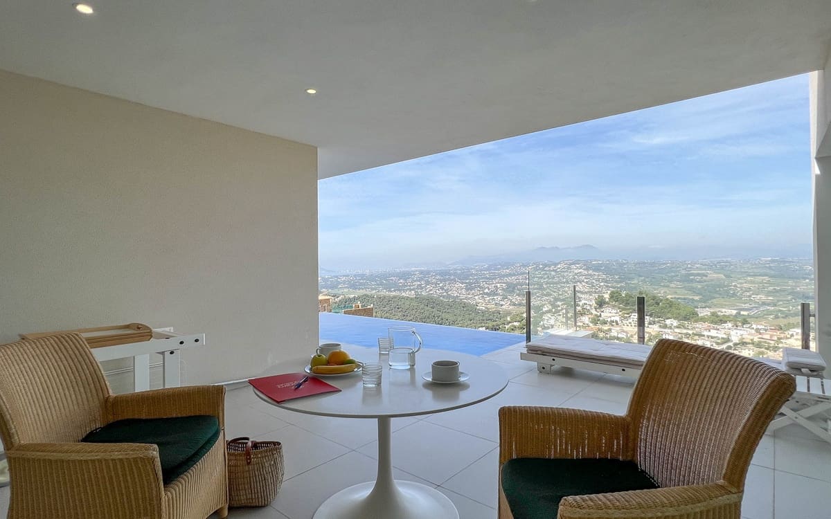 2 bedroom Villa for sale in Cumbre del Sol with pool - € 875,000 (Ref: 9256520)