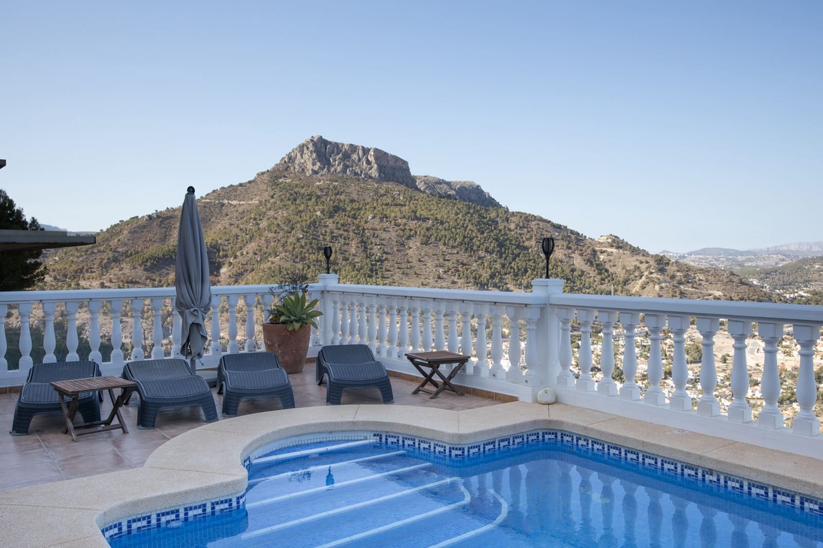 4 Zimmer Villa zu verkaufen in Calpe / Calp mit Pool - 750.000 € (Ref: 9256527)
