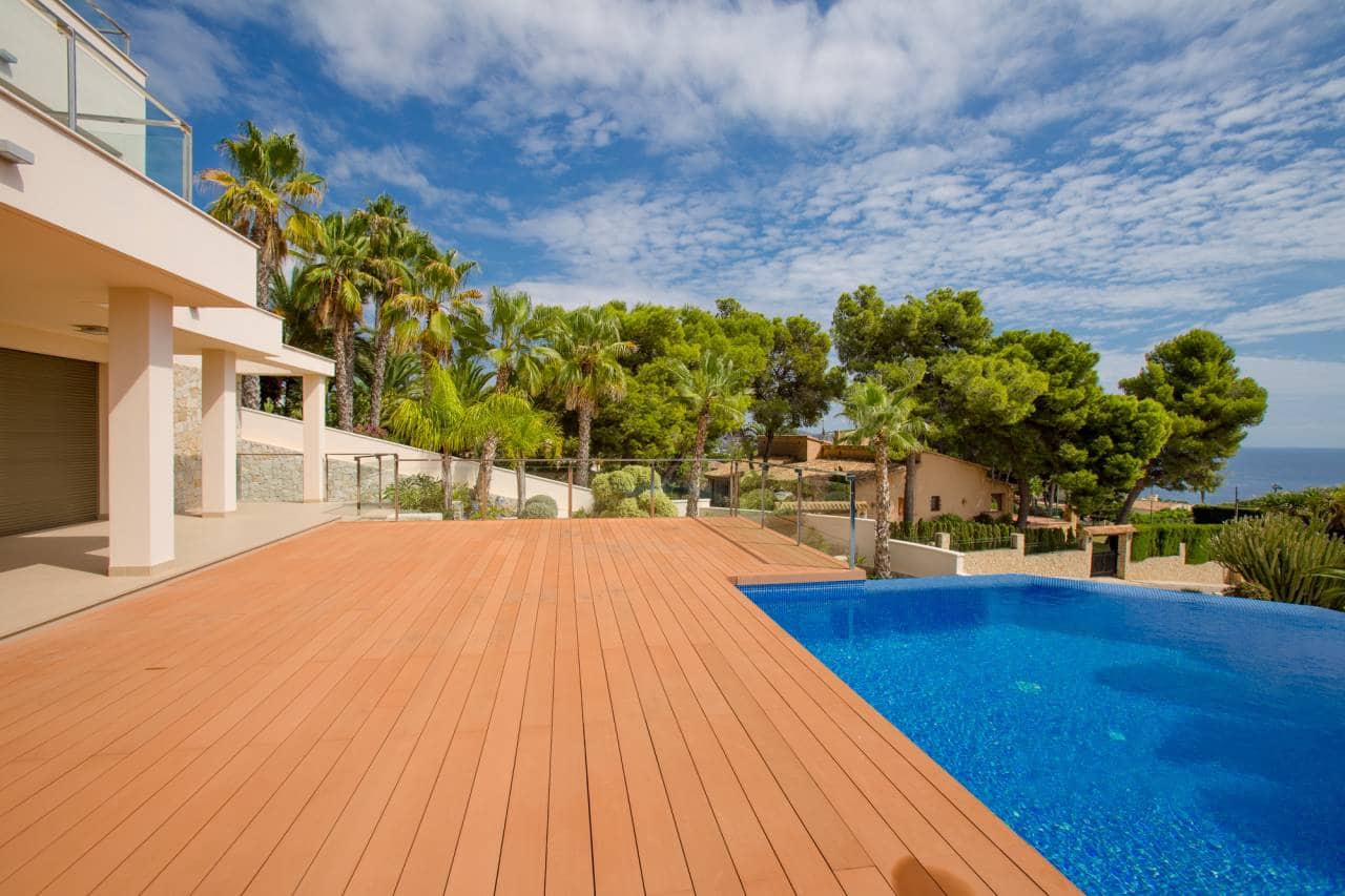 Chalet de 4 habitaciones en Moraira en venta con piscina - 2.190.000 € (Ref: 9256533)
