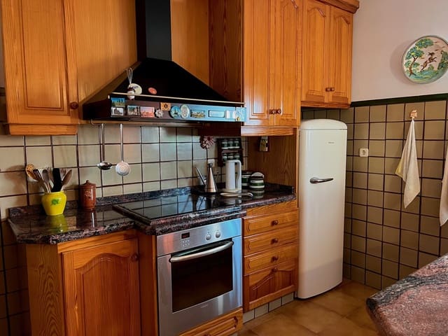 7 soverom Villa til salgs i Benissa - € 850 000 (Ref: 9256537)