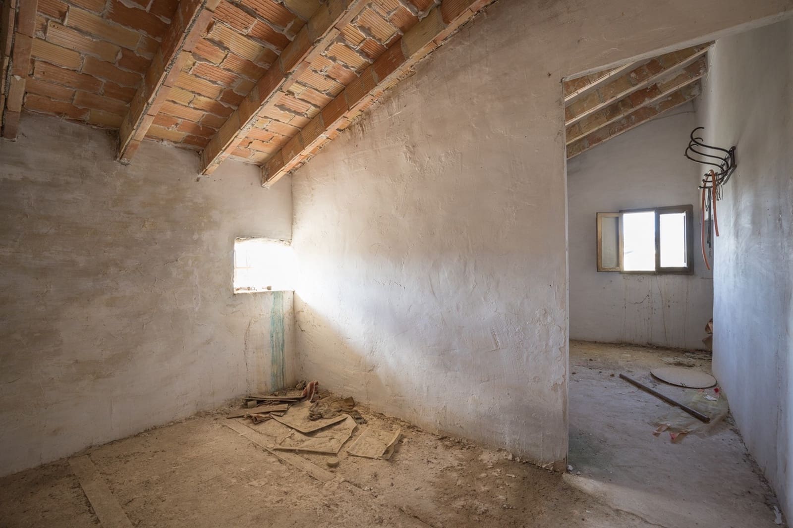 4 slaapkamer Villa te koop in Benissa - € 300.000 (Ref: 9256552)