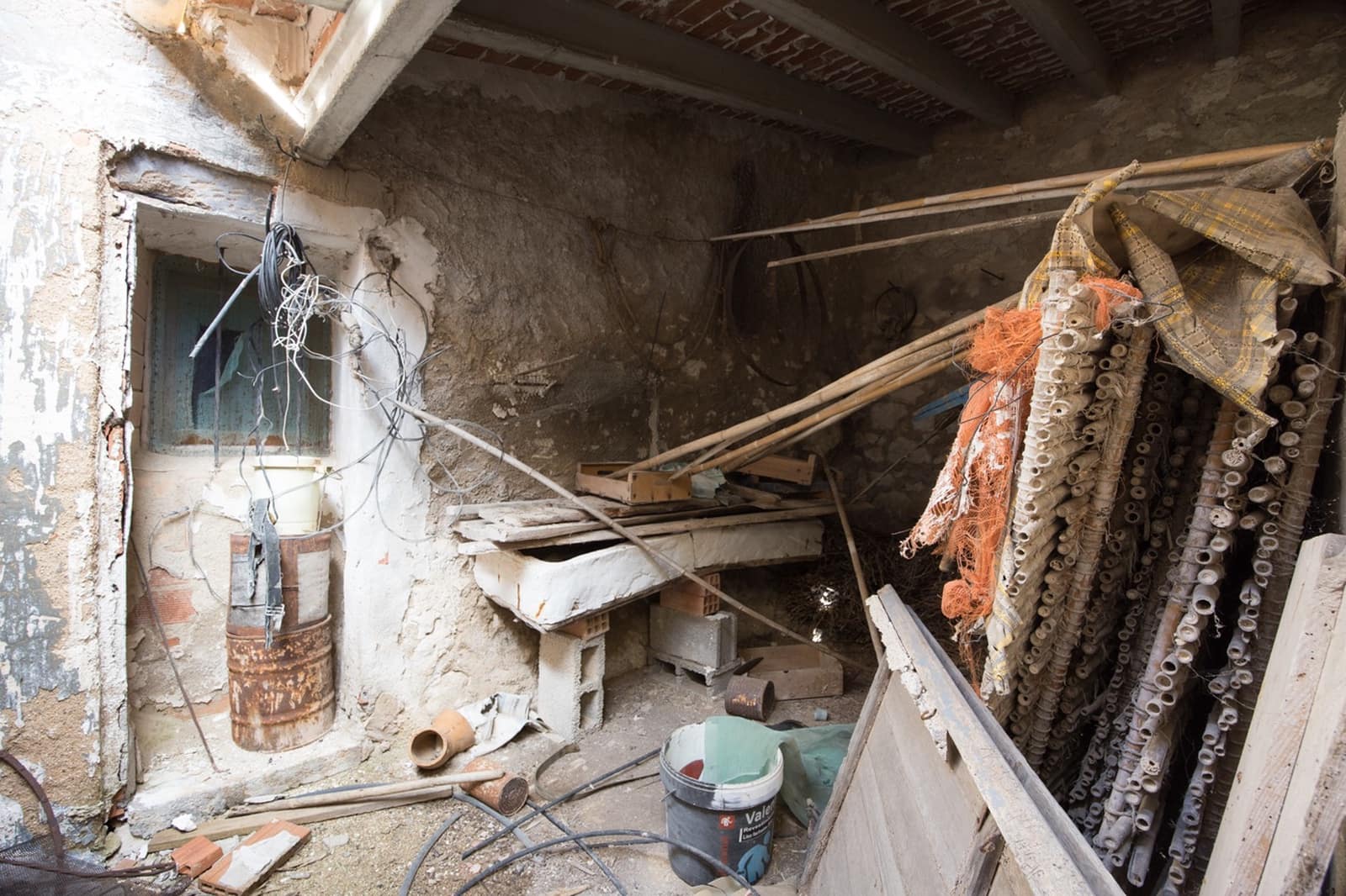 4 slaapkamer Villa te koop in Benissa - € 300.000 (Ref: 9256552)