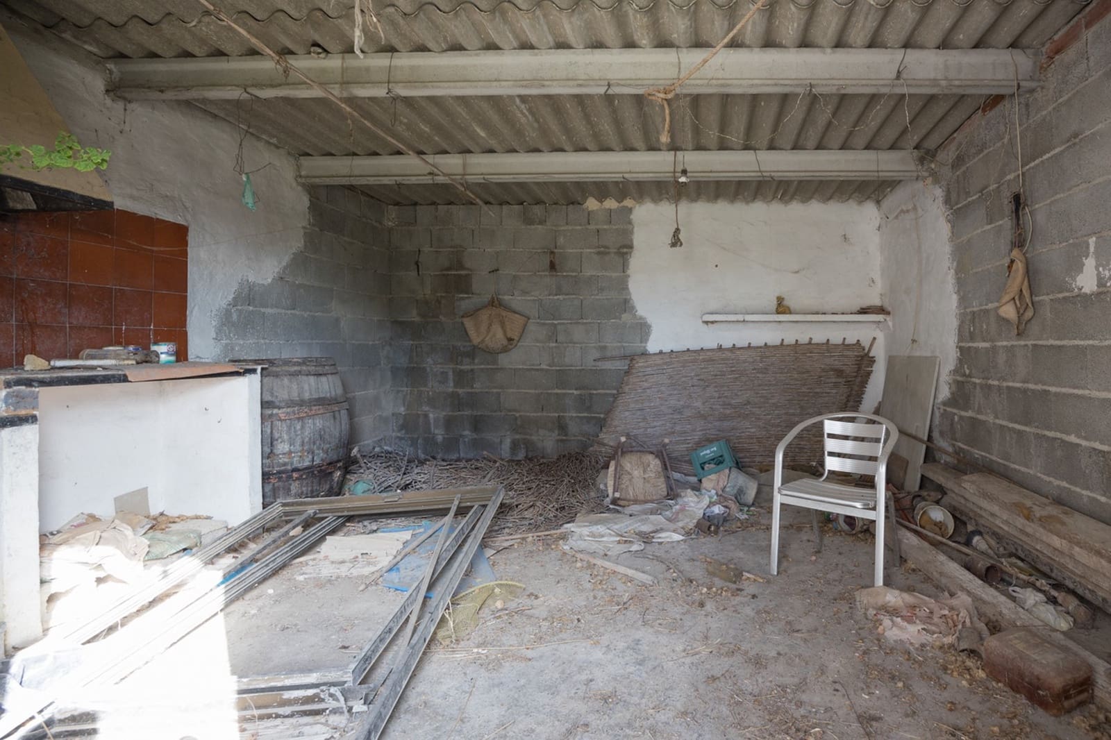 4 slaapkamer Villa te koop in Benissa - € 300.000 (Ref: 9256552)