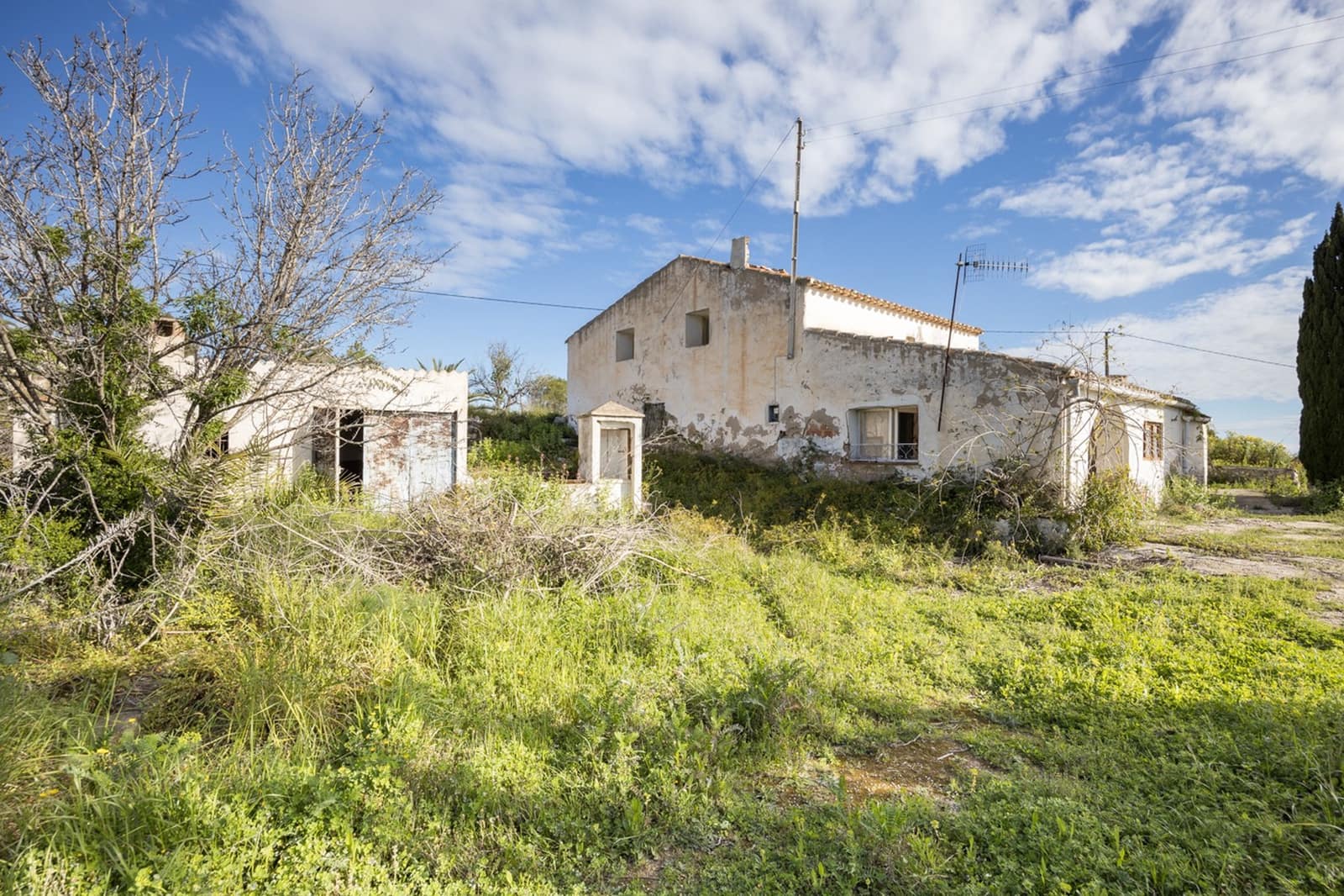 4 slaapkamer Villa te koop in Benissa - € 300.000 (Ref: 9256552)