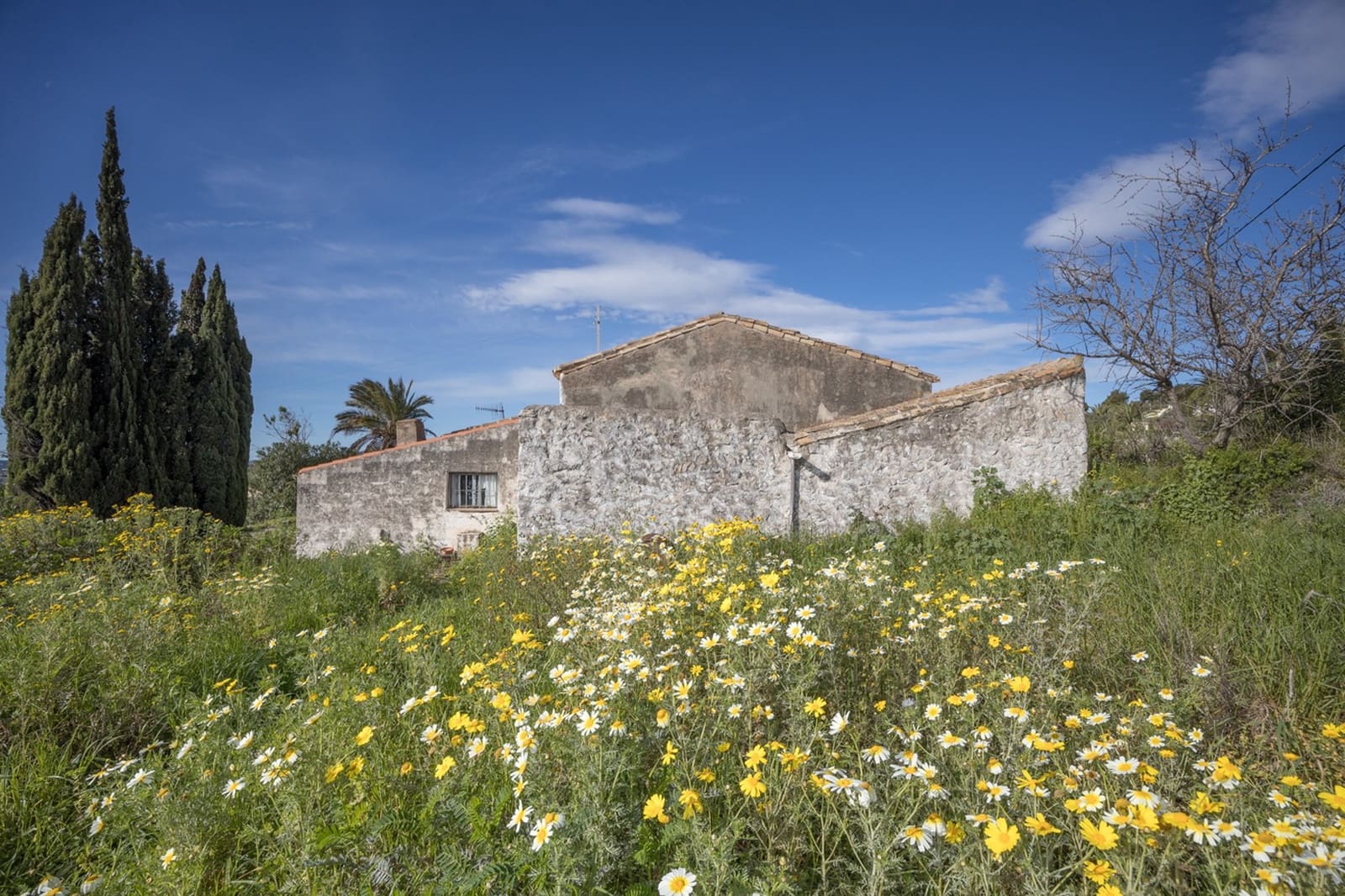 4 slaapkamer Villa te koop in Benissa - € 300.000 (Ref: 9256552)