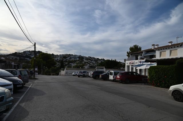 2 soveværelse Lejlighed til salg i Moraira, Teulada-Moraira - € 185.000 (Ref: 9263529)