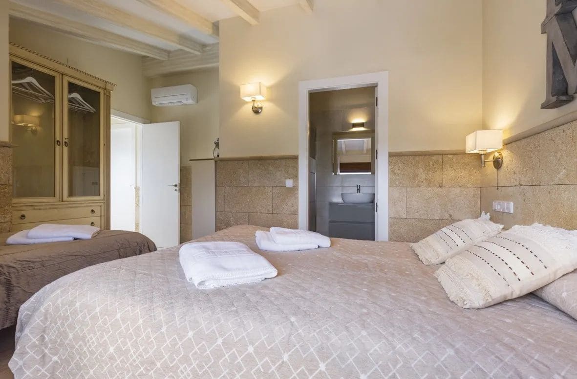 12 bedroom Villa for sale in Lliber with pool garage - € 1,550,000 (Ref: 9263858)