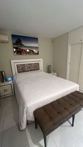 Chalet de 3 habitaciones en Calpe / Calp en venta con piscina - 645.000 € (Ref: 9266546)