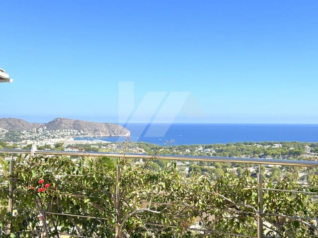 4 soverom Villa til salgs i Moraira, Teulada-Moraira med svømmebasseng garasje - € 1 390 000 (Ref: 9278301)