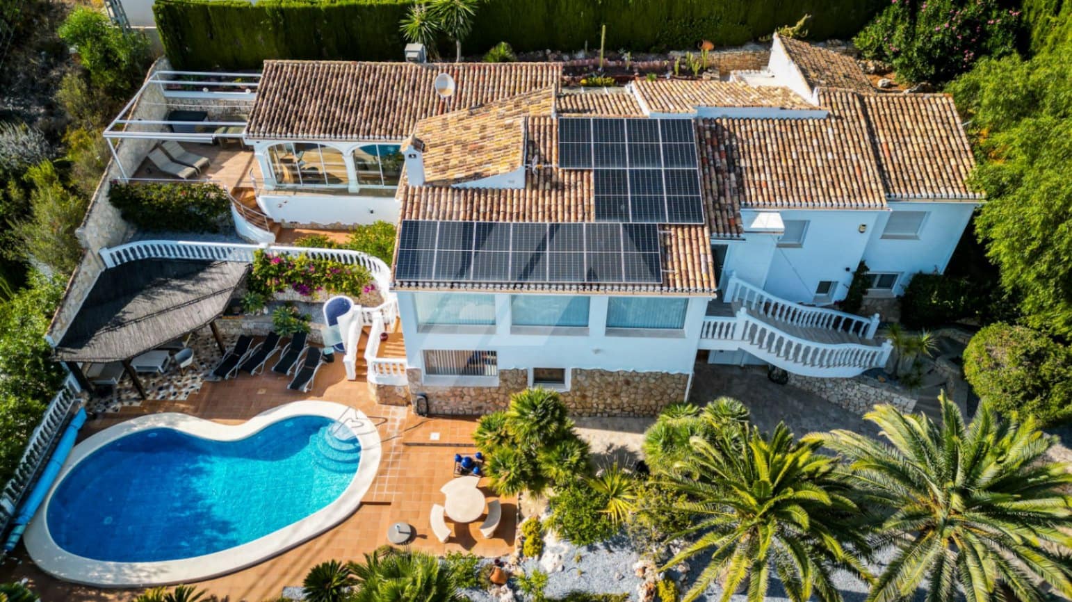 4 soverom Villa til salgs i Moraira med svømmebasseng garasje - € 1 390 000 (Ref: 9278301)