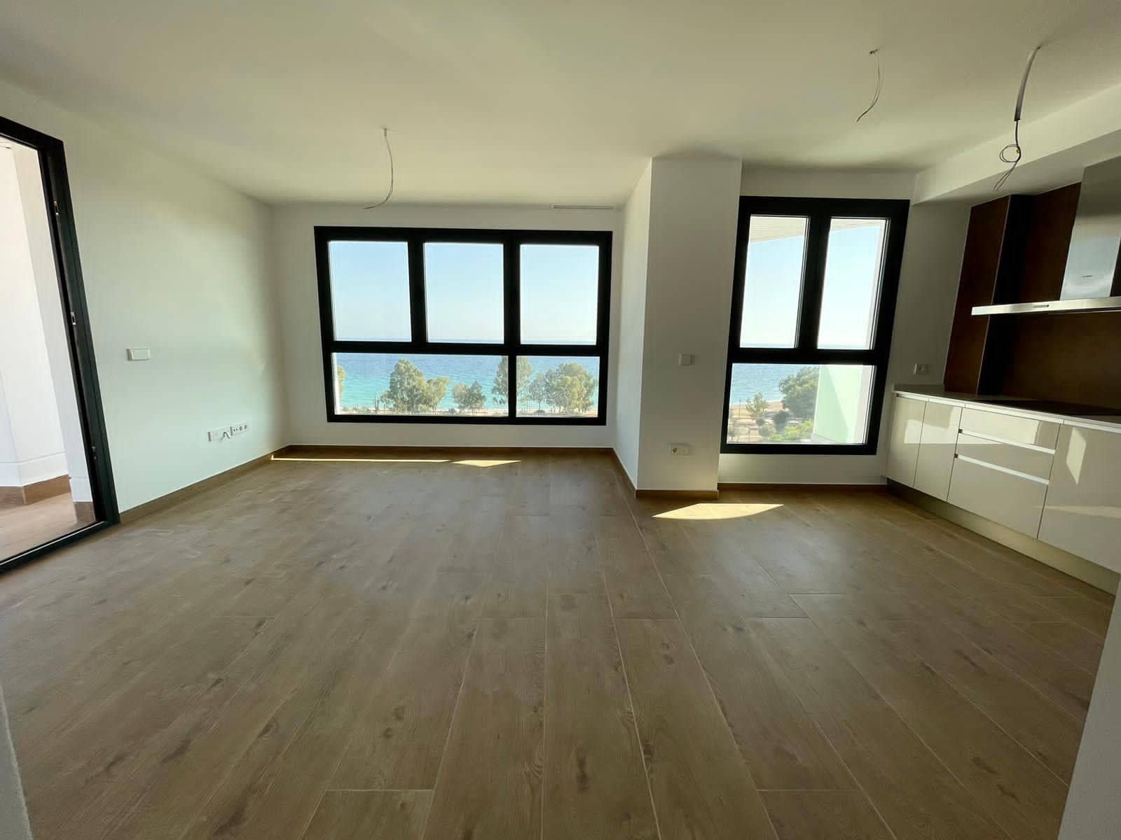 Apartamento de 3 habitaciones en La Villajoyosa / Vila Joiosa en venta con piscina garaje - 900.000 € (Ref: 9278303)