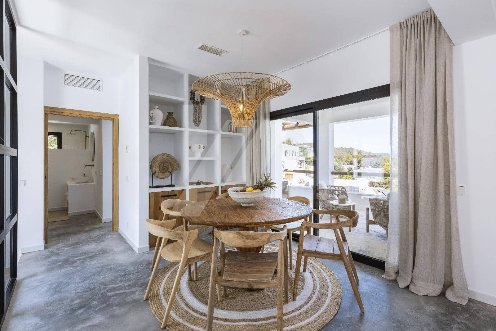 3 soveværelse Villa til salg i Pinosol med swimmingpool garage - € 1.200.000 (Ref: 9278308)