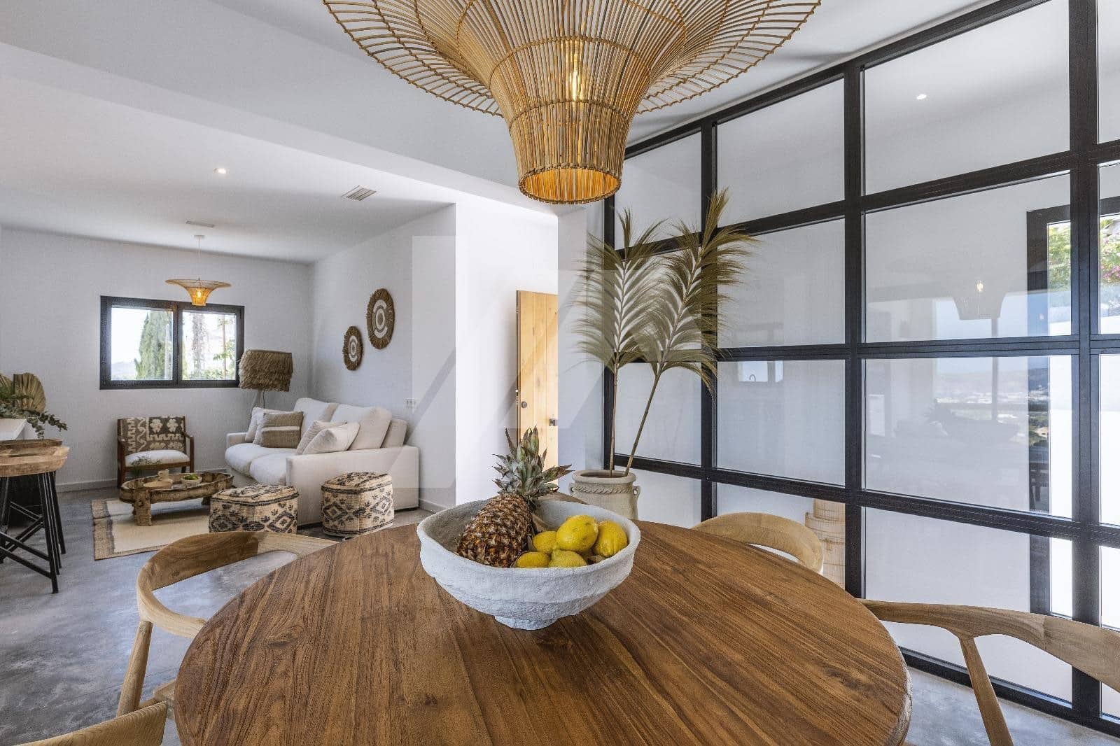 3 soveværelse Villa til salg i Pinosol med swimmingpool garage - € 1.200.000 (Ref: 9278308)