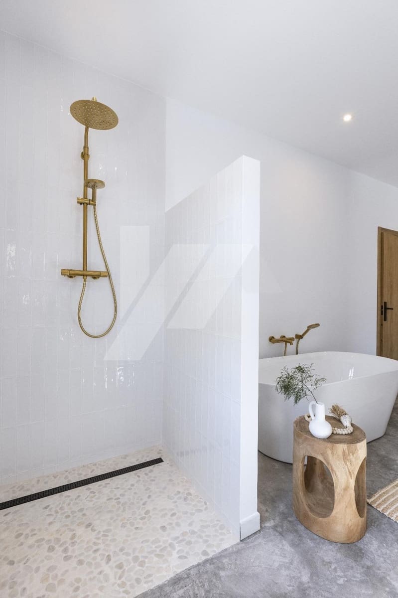 3 soveværelse Villa til salg i Pinosol med swimmingpool garage - € 1.200.000 (Ref: 9278308)