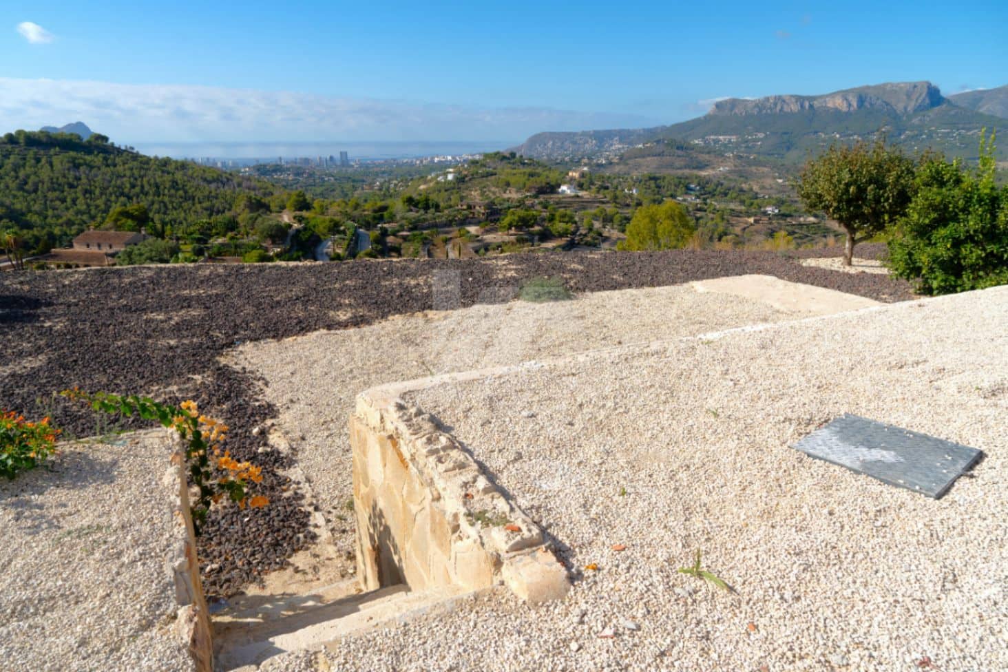 3 bedroom Villa for sale in Pedramala with garage - € 1,800,000 (Ref: 9301698)