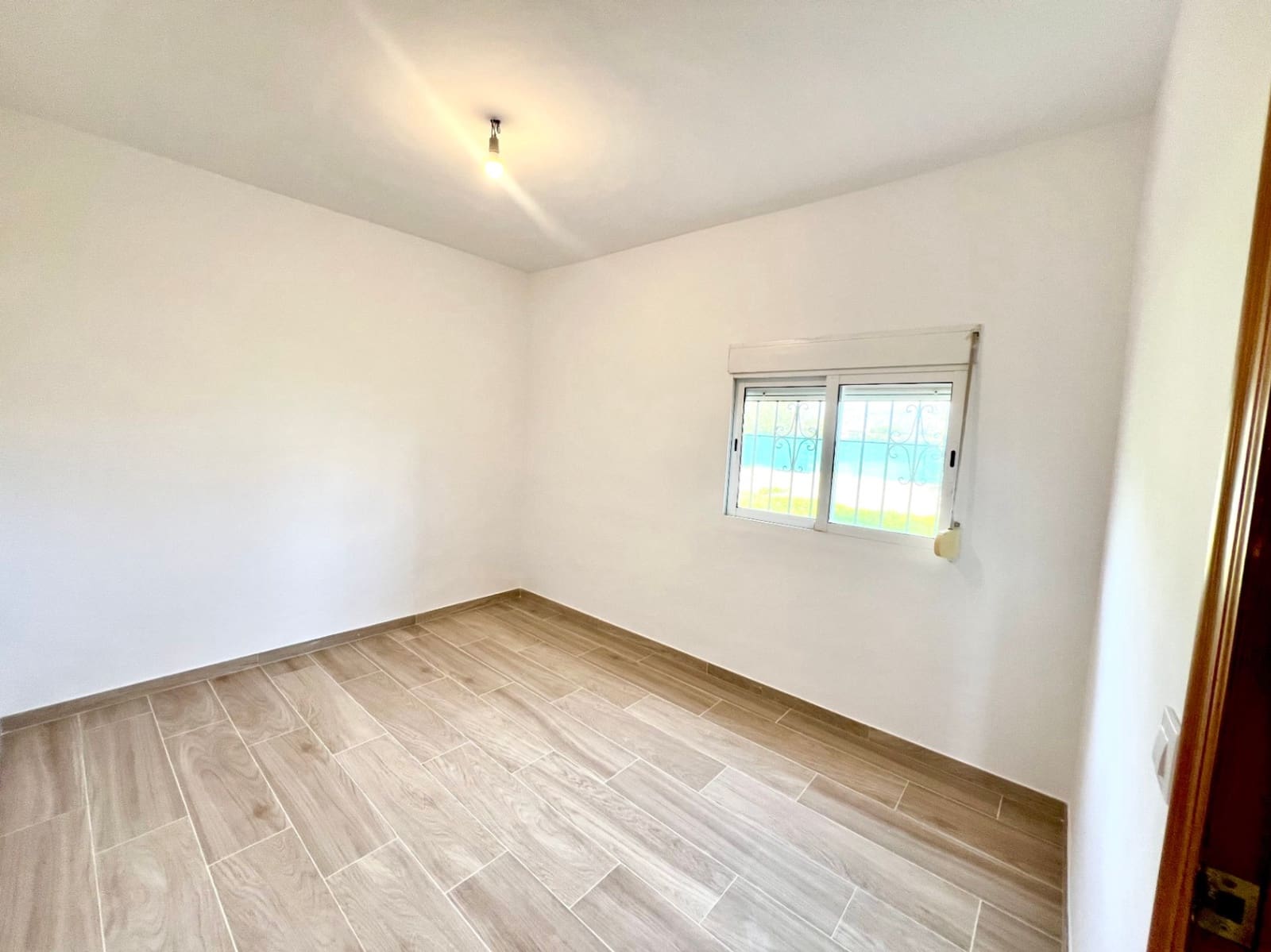 4 sypialnia Willa na sprzedaż w Arenal z garażem - 519 000 € (Ref: 9301711)