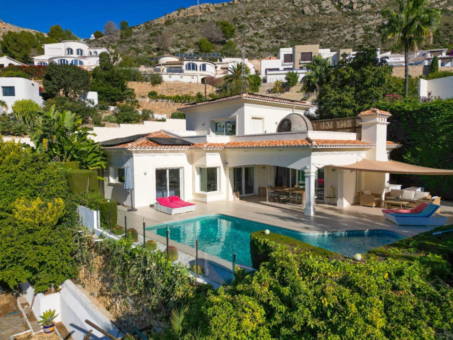 4 soveværelse Villa til salg i Moraira med swimmingpool garage - € 1.790.000 (Ref: 9309237)