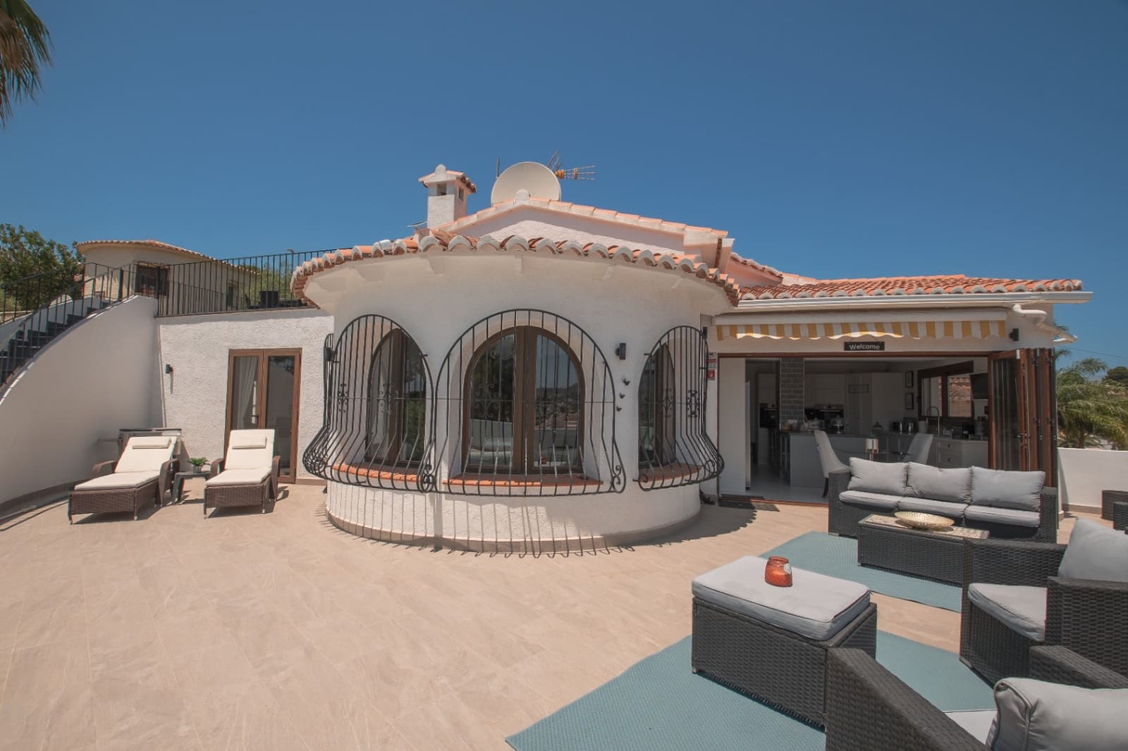 3 soveværelse Villa til salg i Moraira med swimmingpool garage - € 1.050.000 (Ref: 9311632)