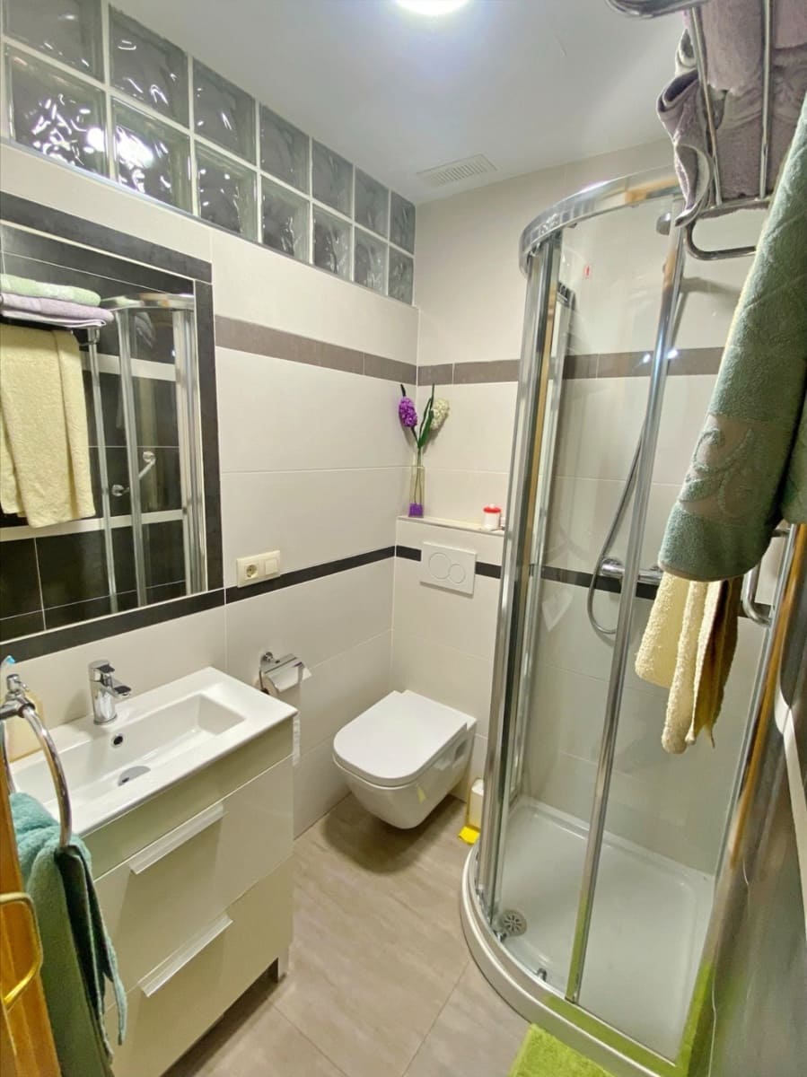 2 bedroom Apartment for sale in La Villajoyosa / Vila Joiosa with pool garage - € 269,000 (Ref: 9311897)