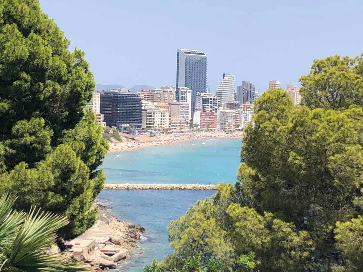 3 slaapkamer Halfvrijstaande villa te koop in Calpe / Calp met zwembad - € 499.000 (Ref: 9329830)