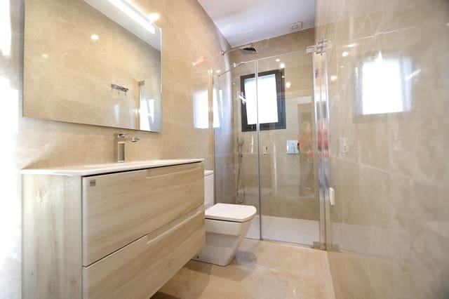 4 slaapkamer Villa te koop in Calpe / Calp met zwembad - € 840.000 (Ref: 9346543)