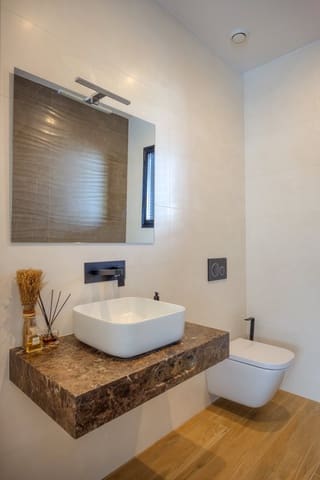 Chalet de 3 habitaciones en Moraira, Teulada-Moraira en venta con piscina - 1.175.000 € (Ref: 9346544)