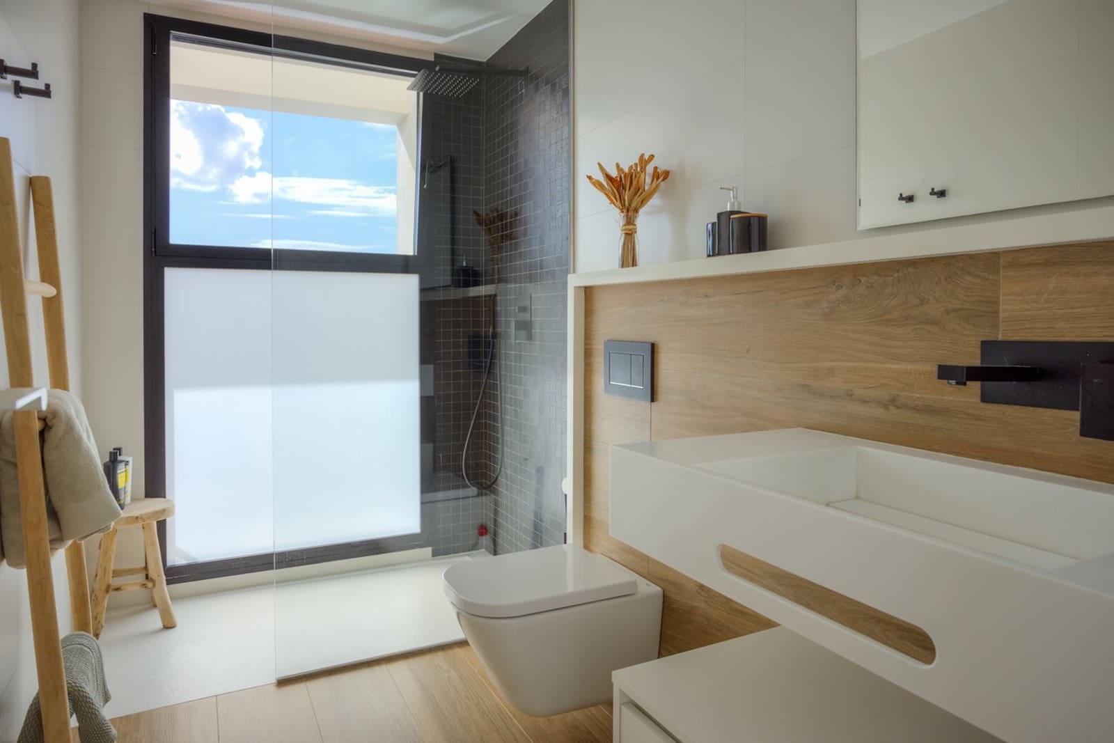 Chalet de 3 habitaciones en Moraira en venta con piscina - 1.175.000 € (Ref: 9346544)