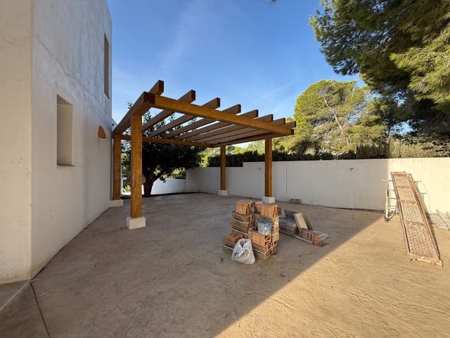 Chalet de 4 habitaciones en Moraira, Teulada-Moraira en venta con piscina - 2.275.000 € (Ref: 9346549)