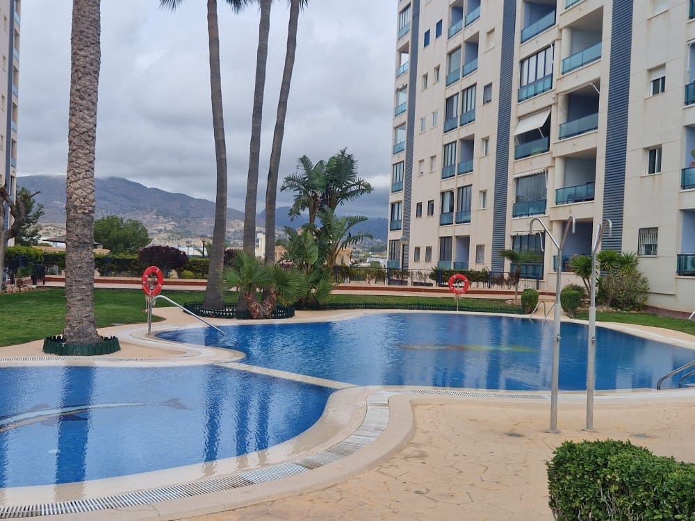 2 bedroom Apartment for sale in La Villajoyosa / Vila Joiosa with pool - € 349,900 (Ref: 9346551)