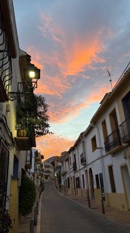 Casa de 2 habitaciones en La Nucia en venta - 155.000 € (Ref: 9346554)