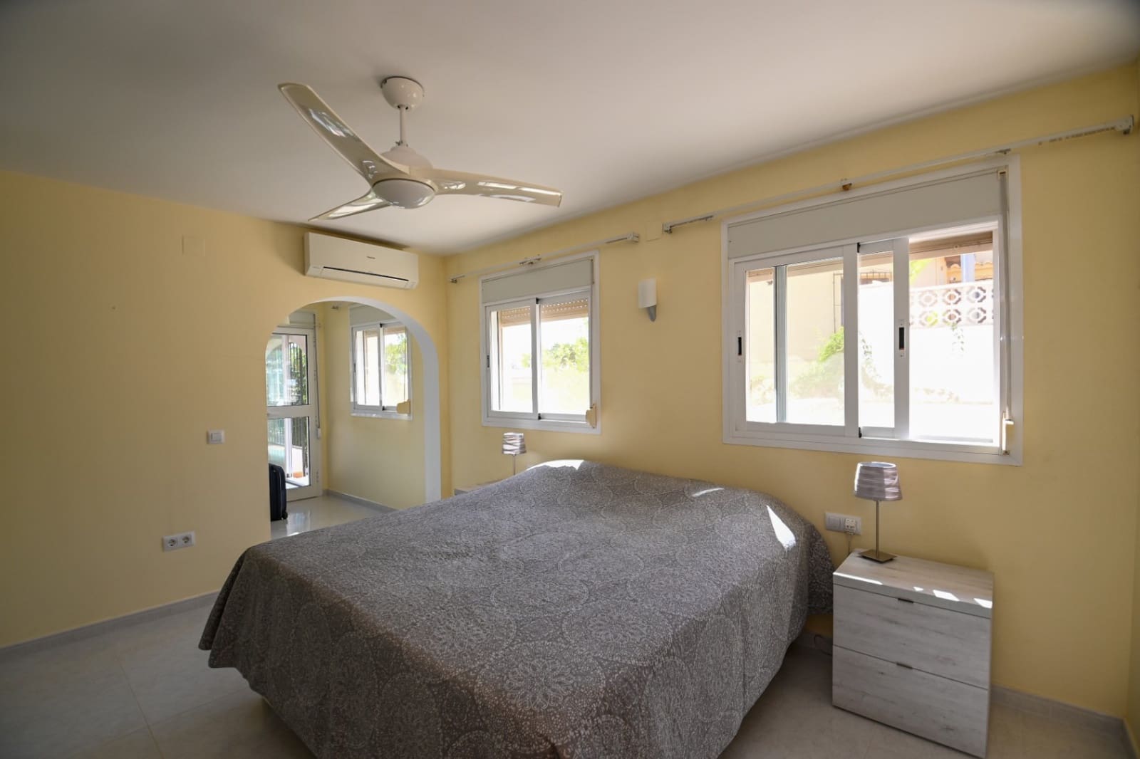 3 bedroom Villa for sale in Benitachell / Benitatxell with pool garage - € 549,000 (Ref: 9350170)