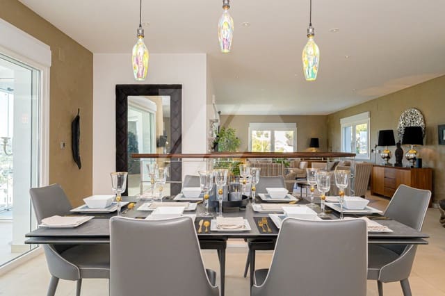 5 bedroom Villa for sale in Moraira, Teulada-Moraira with pool garage - € 2,495,000 (Ref: 9354177)