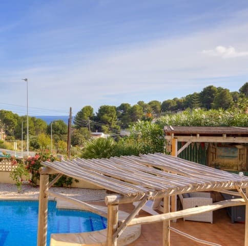 5 Zimmer Villa zu verkaufen in Benissa mit Pool - 695.000 € (Ref: 9354179)